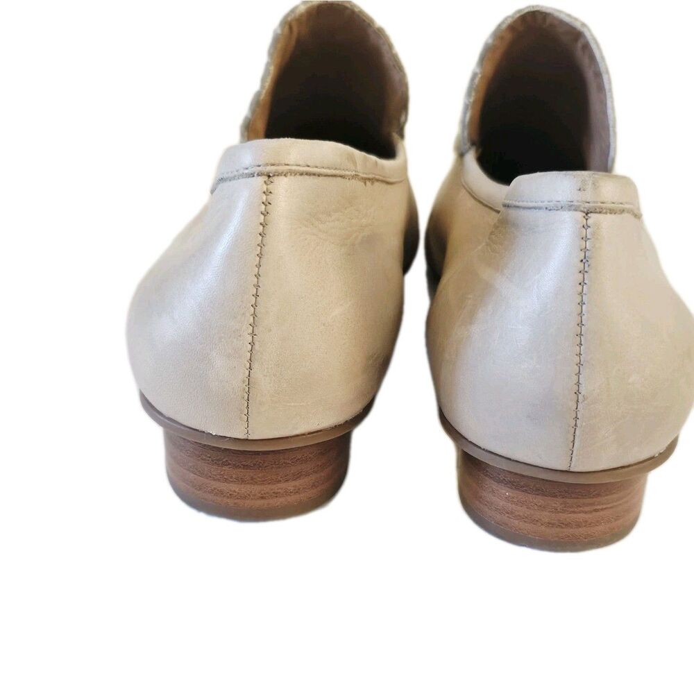 Bernardo Men's Size 11M Beige Leather Whipstitch Mules - Picture 6 of 10